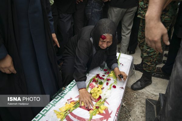 تشییع پیکر شهید امنیت، “سینا سیاه‌نژاد” در صومعه‌سرای گیلان