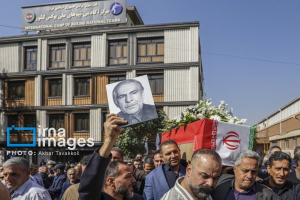 تشییع پیکر مرحوم احمد ناطق نوری نماینده سابق مردم نور و محمودآباد