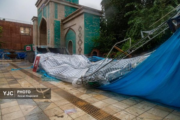 خسارت بارندگی شدید و طوفان در شهر ساری
