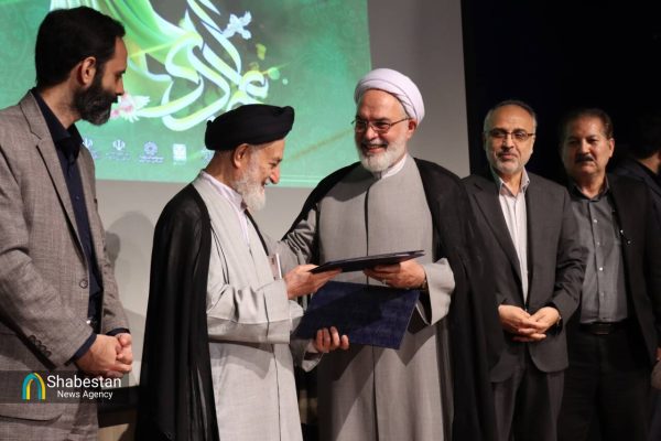 همایش هنر مهدوی در تالار مرکزی رشت