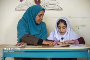 مدرسه‌ روستای ازنی چهاردانگه ساری؛ فقط با یک دانش آموز